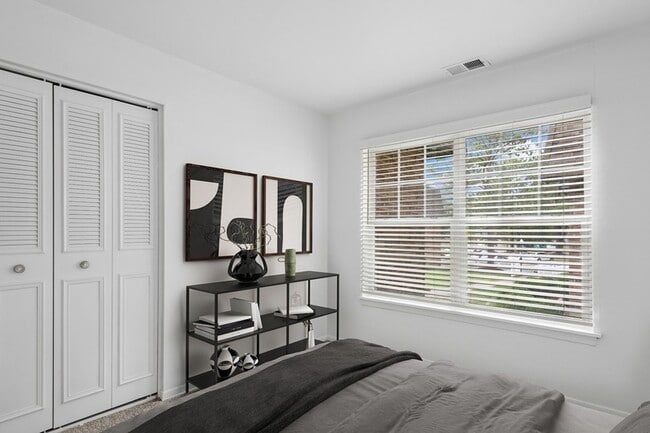 2BD - 1.5BTH - 1071SF (Furnished) - ReNew Banbury Lake