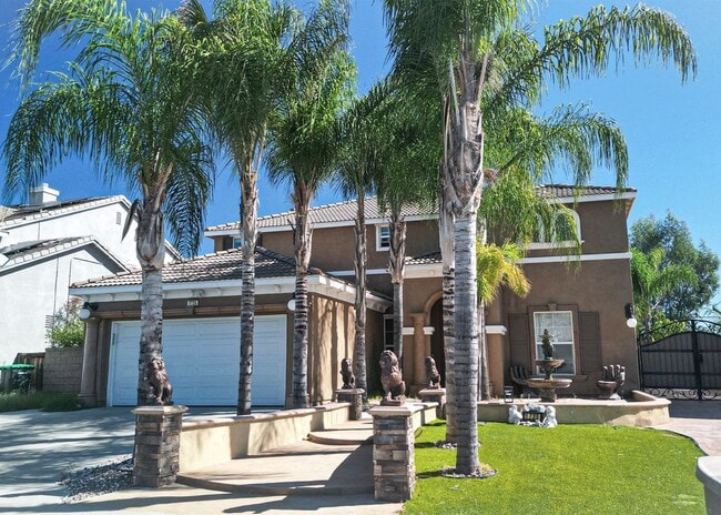 Building Photo - 1725 Chamberlin Creek Way