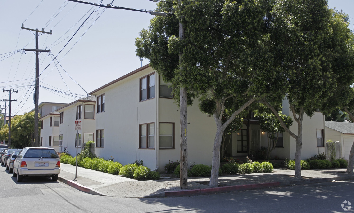 Photo - 1133-1117 Harrison St