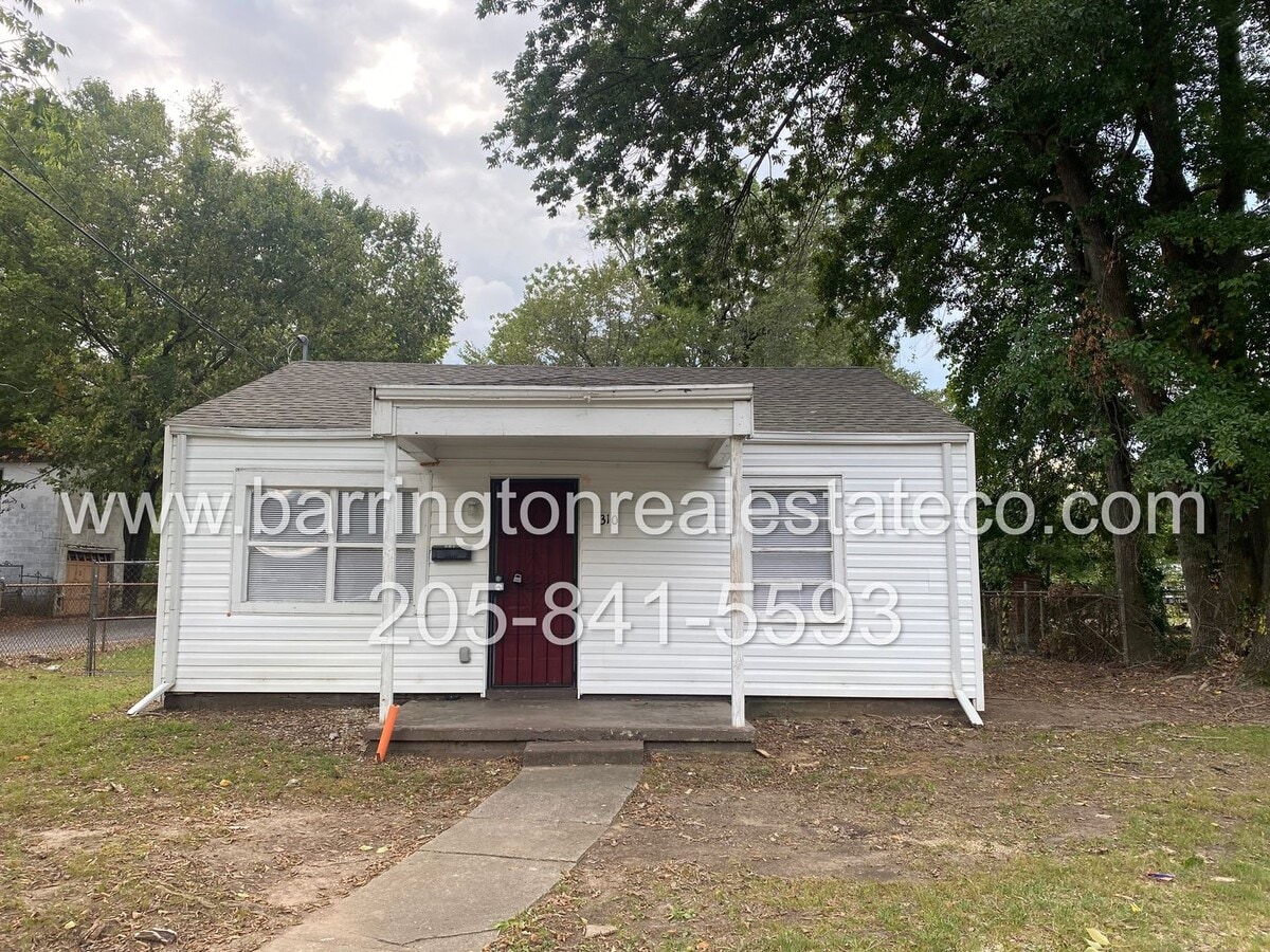 Photo - 310 14th St SW