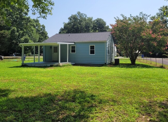 Photo - 21612 Hudson St