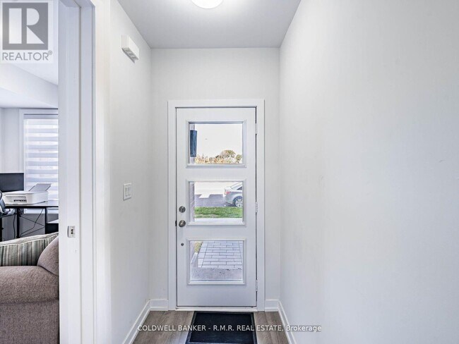 Photo - 136 Brockley Dr