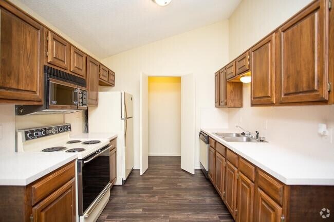 Photo - 1 bedroom in Dallas TX 75219 Unit # 53