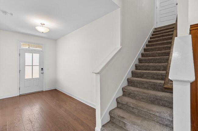 Photo - 11006 Thorne Dr