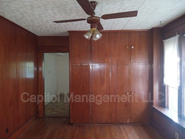 Photo - 1016 N Capitol Ave Unidad 1