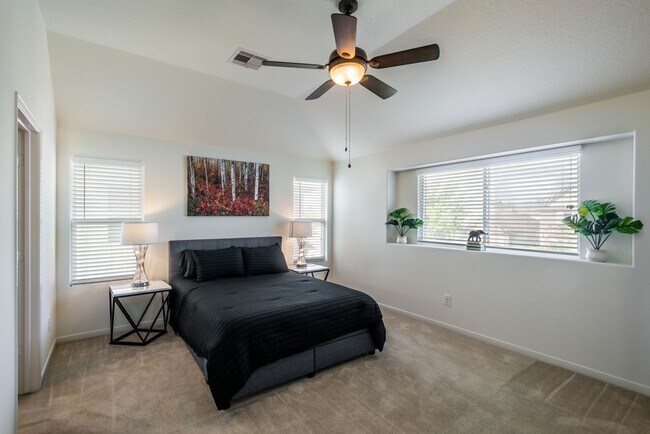 Photo - 16823 Blackberry Lily Ln