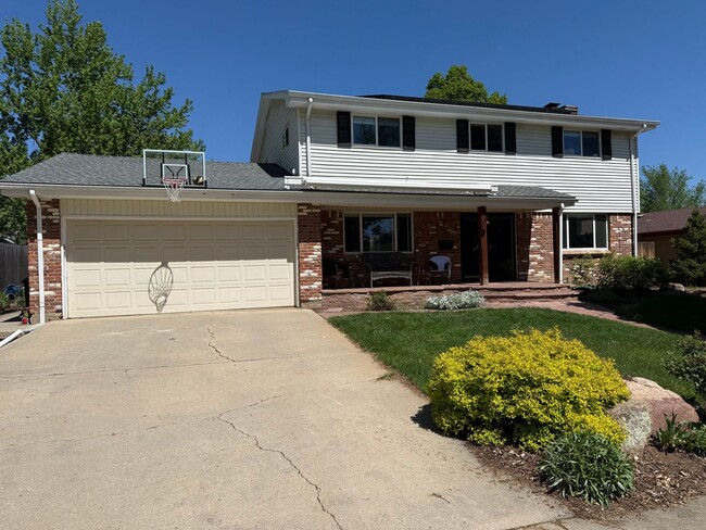 Photo - Beautifully Renovated Boulder Gem with Bac...