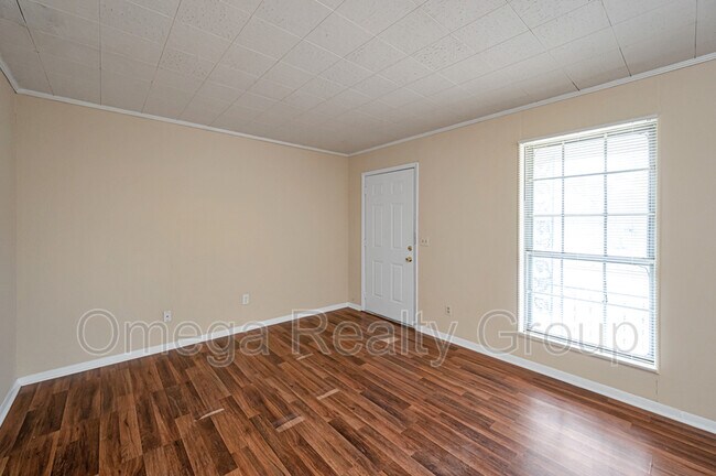 Photo - 1507 7th Ave Unit Apt 6
