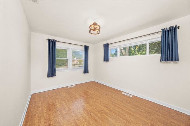 Photo - 1621 S Crescent Ave