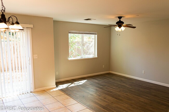 Photo - 1363 E Lindo Ave Unit 5