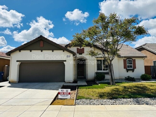 Building Photo - 7605 E Giavanna Ave