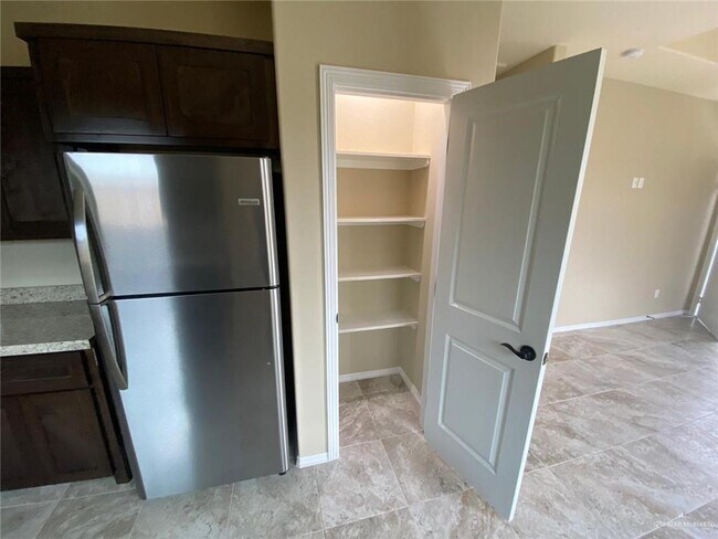 Photo - 9 Nightingale Ave Unidad 1