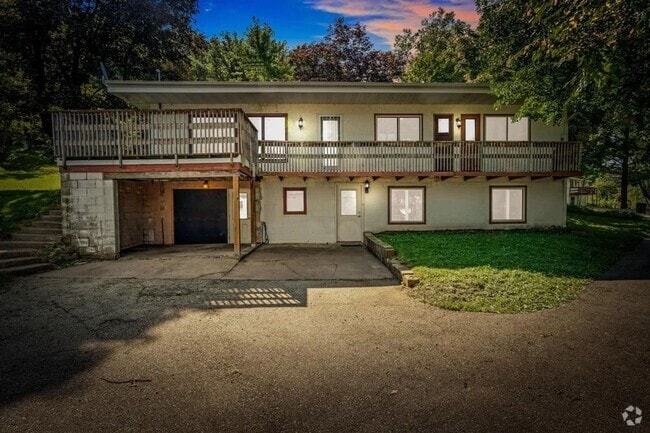 Building Photo - TM - 01 - Cliffside Dr Unit 3244 Rental