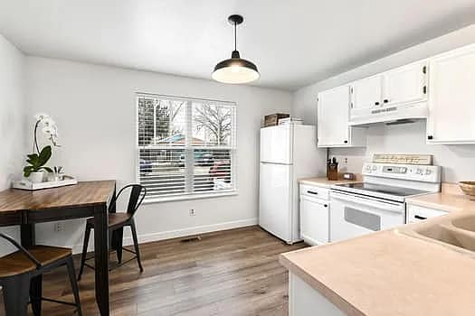 Photo - 1809 Rice St