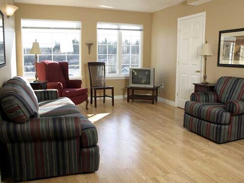 Photo - 100 Bishop DriveUnit 403 Unit 403