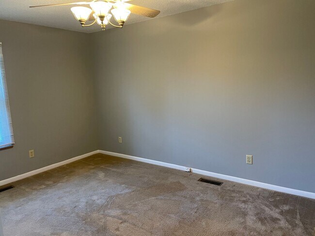 Photo - Ranch Style Home with Basement for Rent!