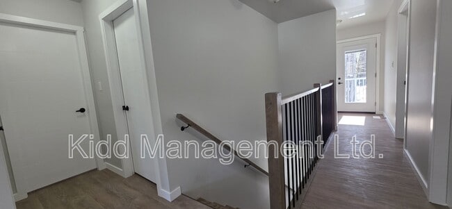 Photo - 3854 Glendale Dr