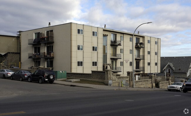 Photo - Sandstone Manor