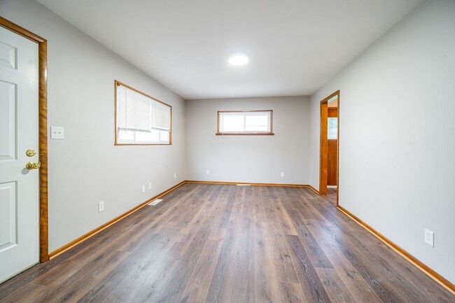 Photo - 1193 Carolyn Ave