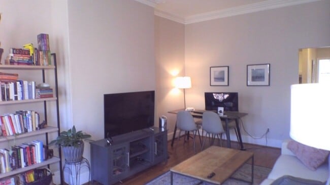 Photo - 30 Holyoke St Unidad 3