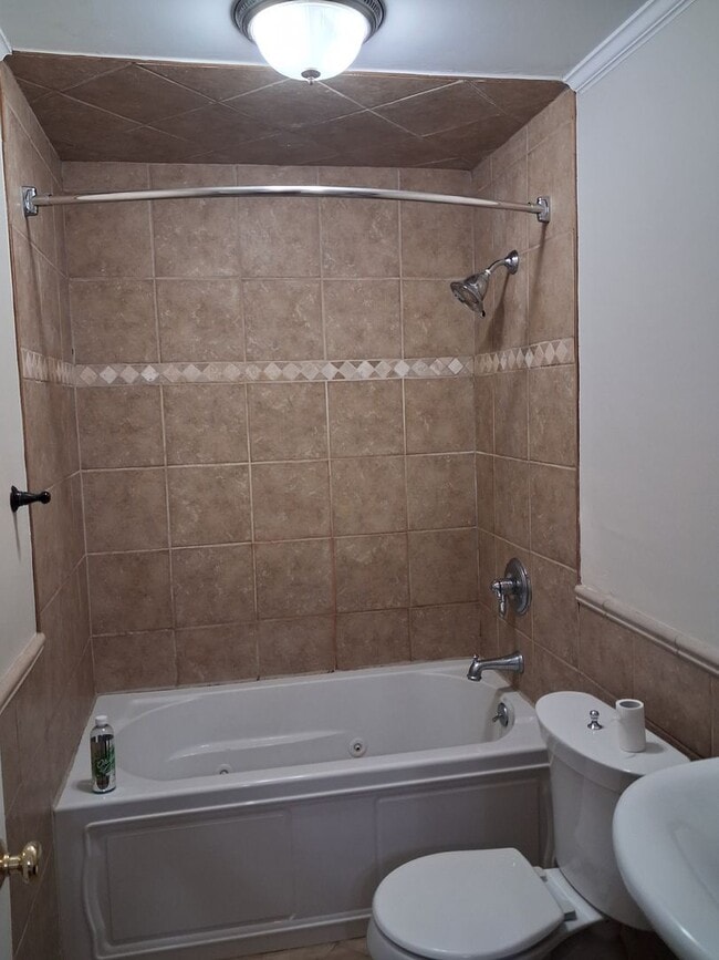 Photo - 2 Bedroom/ 1 Bathroom
