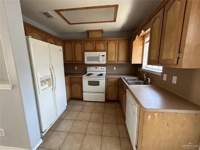 2508 Toledo Ave Unit 3