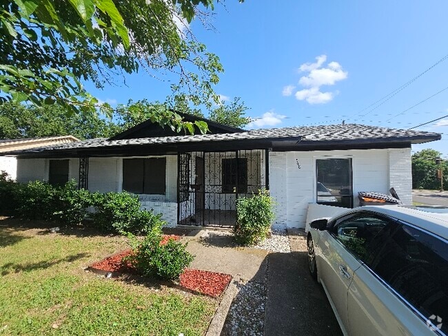 Building Photo - 548 Highfall Dr Rental