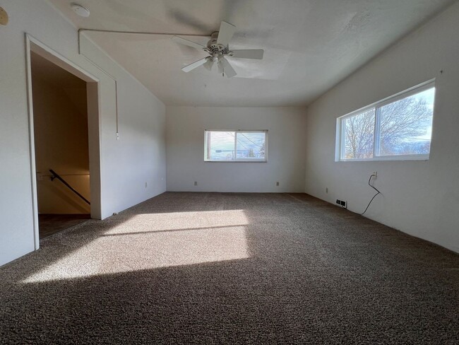 Photo - y1126 Unit 2