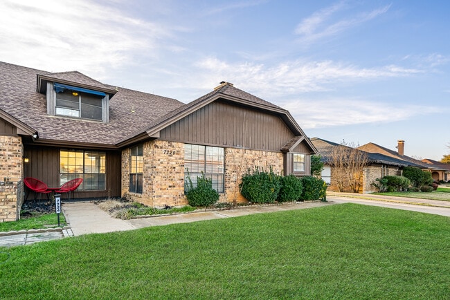 Photo - 7224 Fuller Cir