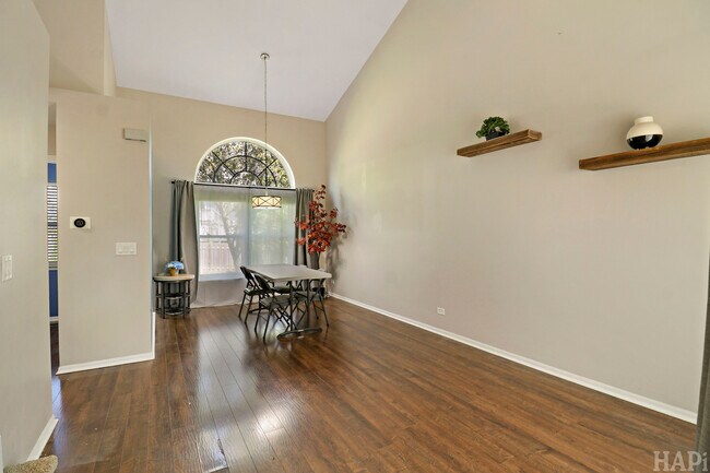 Photo - 67 Rustic Ln