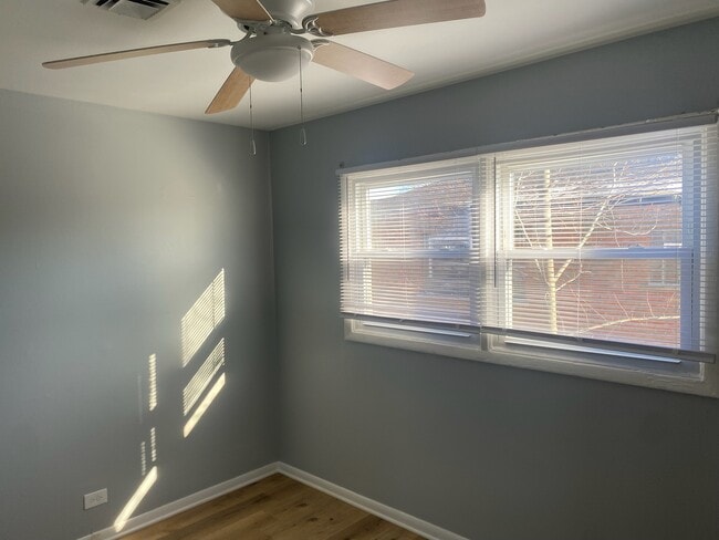 Photo - 444 Hickory St