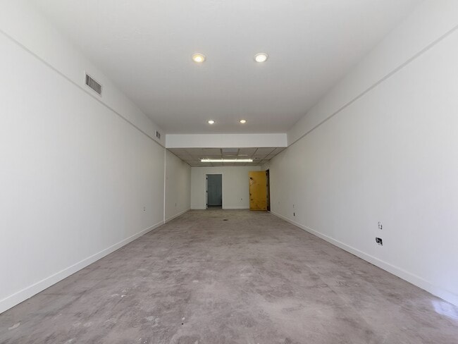 Photo - 2531 W Morton St Unit 2