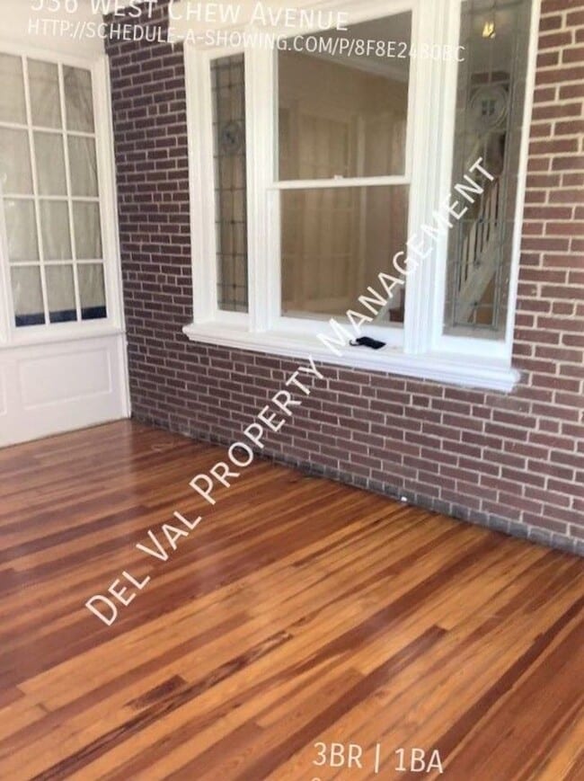 Photo - Spacious 3 Bedroom Home – Backyard + Porch Included!