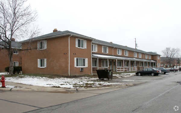 Photo - Banbury Village Condominium