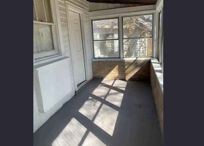 Photo - Lovely 2 Bedroom / 1 Bath for Rent - Section 8 Welcome