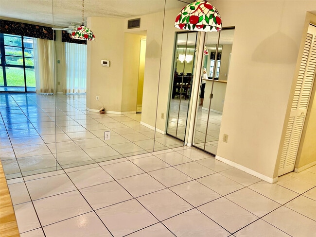 Photo - 9718 S Belfort Cir Unit 108