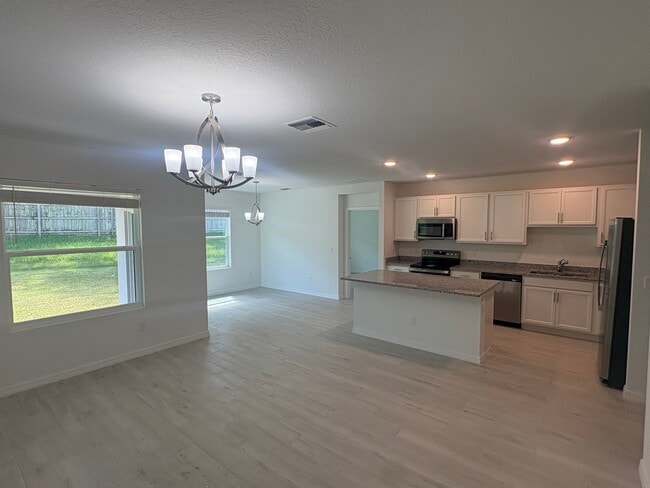Photo - 5041 Armina Pl