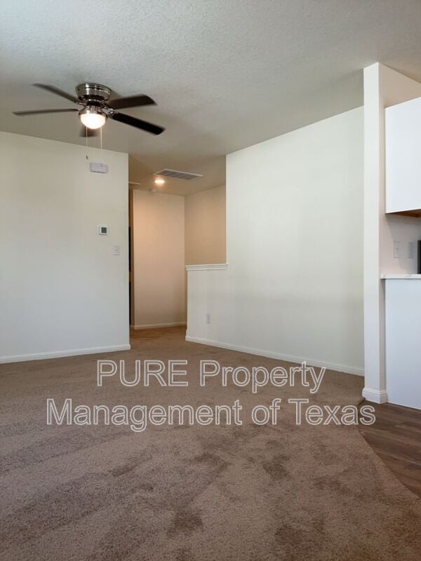 Photo - 2002 W 2nd St