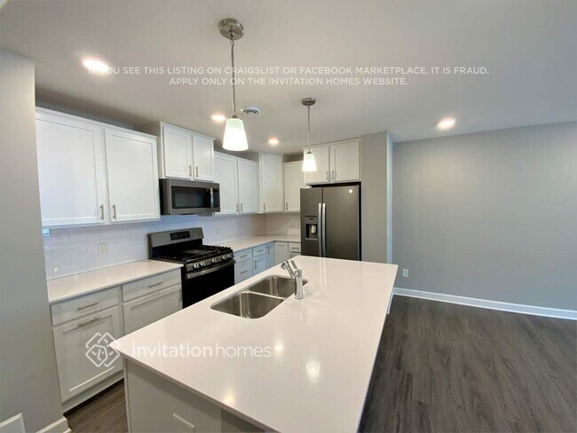 Photo - 1210 Upper 142nd St E