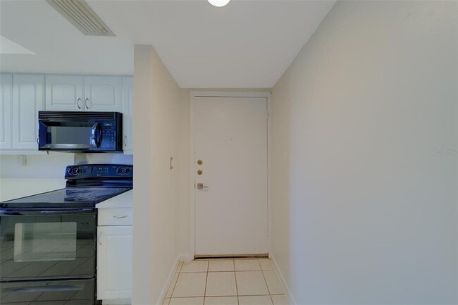 Photo - 890 N Village Dr Unit 103