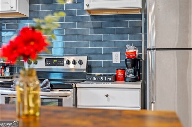 1891 Tremont Dr NW Unit 2