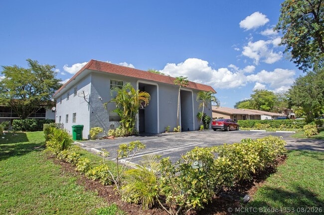 Photo - 10131 NW 35th St Unit 16