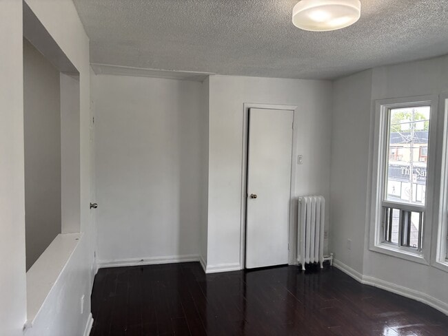 Building Photo - 124 Spencer Ave Unit 201