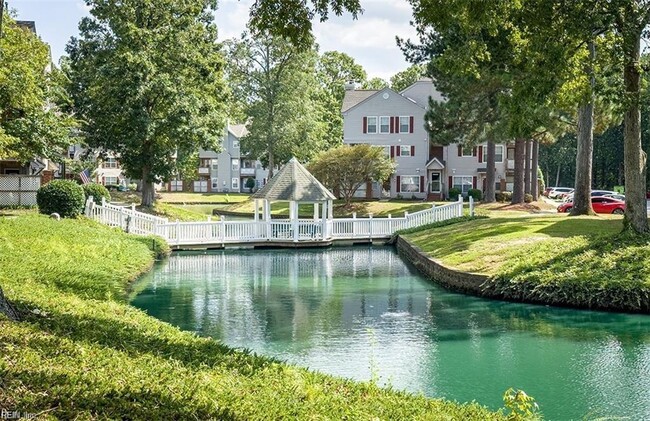 Photo - 12850 Daybreak Cir Townhome