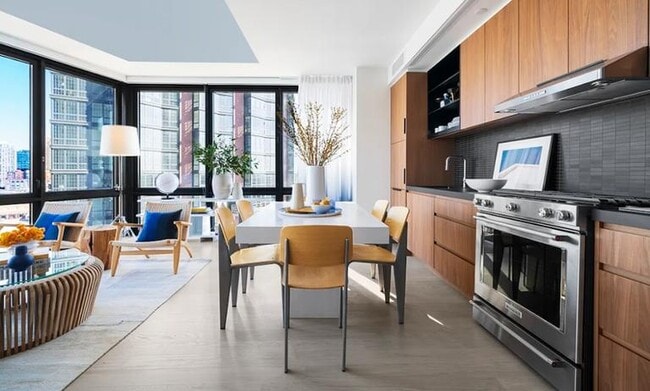 Photo - 233 Franklin St Unidad 15J