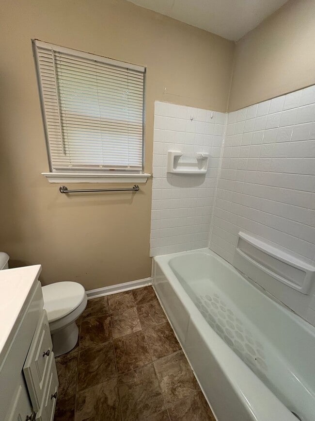 Photo - 4989/4991 Eastview Terrace Unit 4989