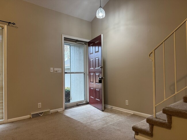 Photo - Updated Townhome in Willow Wood Near 120th & Blondo!
