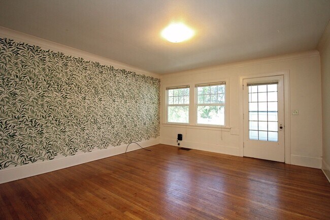 Photo - 2200-2208-2212 SE Ivon St. Unidad 2208
