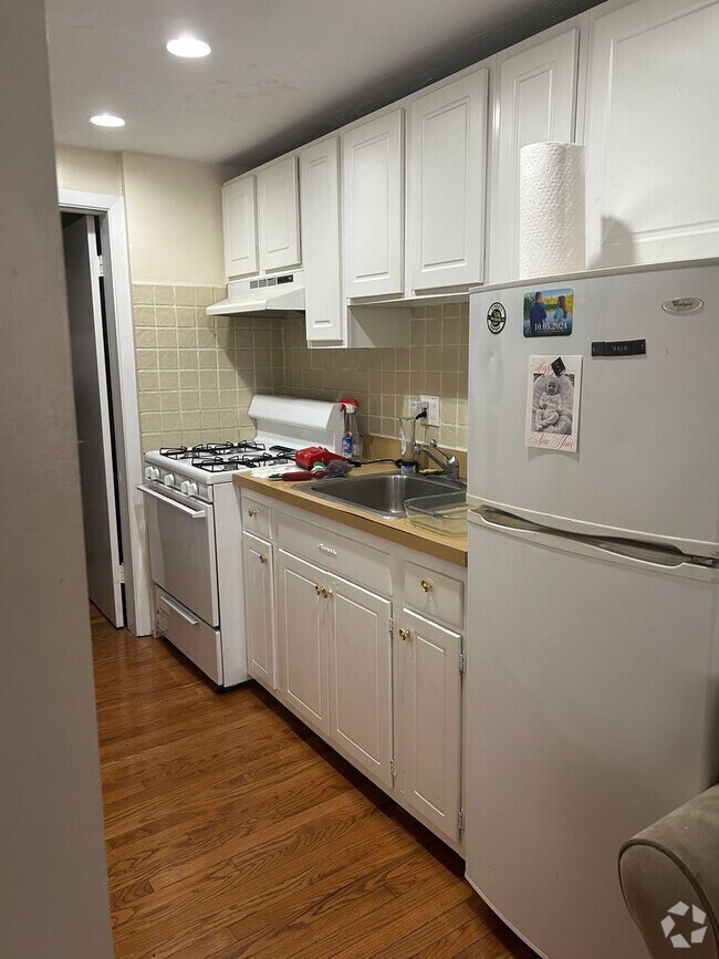 Building Photo - 723 S 4th St Unit #2 Rental