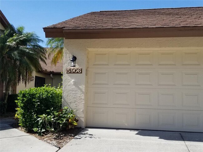 Photo - 5906 Doral Dr